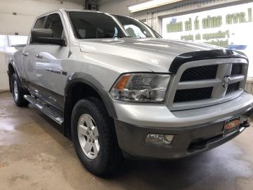 2011  DODGE RAM 1500 4WD Quad Cab 140.5 Outdoorsman 2011 Prix tout compris hors homologation 4500€ 